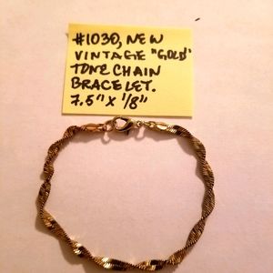 ✅1030 Gold Tone Metal Rope 7.5" Bracelet OBO!